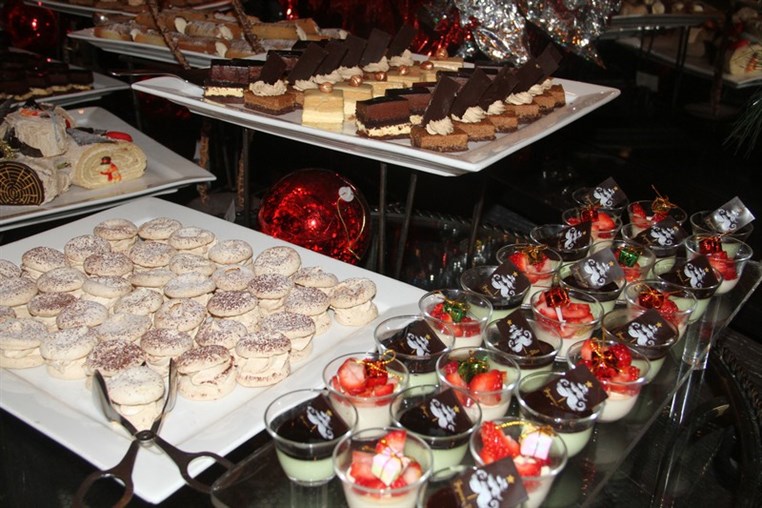 Christmas Night at Caffe Mondo